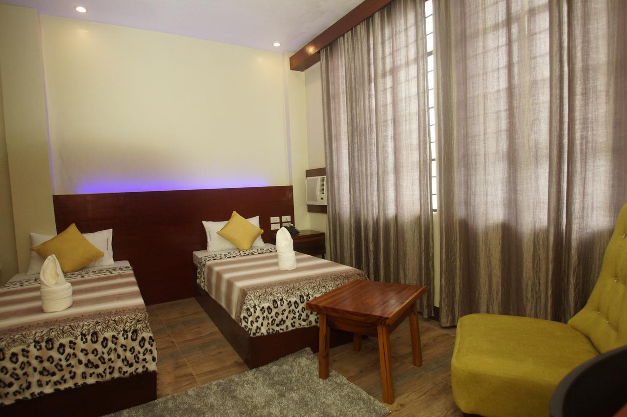 Hacasi Hotel Anibong Exterior photo